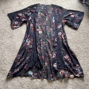 American Eagle Kimono